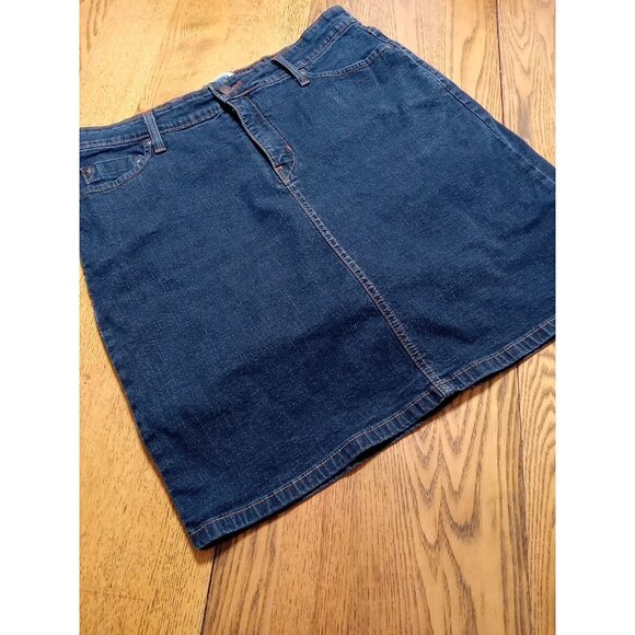 LEVI STRAUSS Jeans Skirt Womens 16 BLUE Dark Denim Preowned Summer Casual Work - Picture 2 of 7